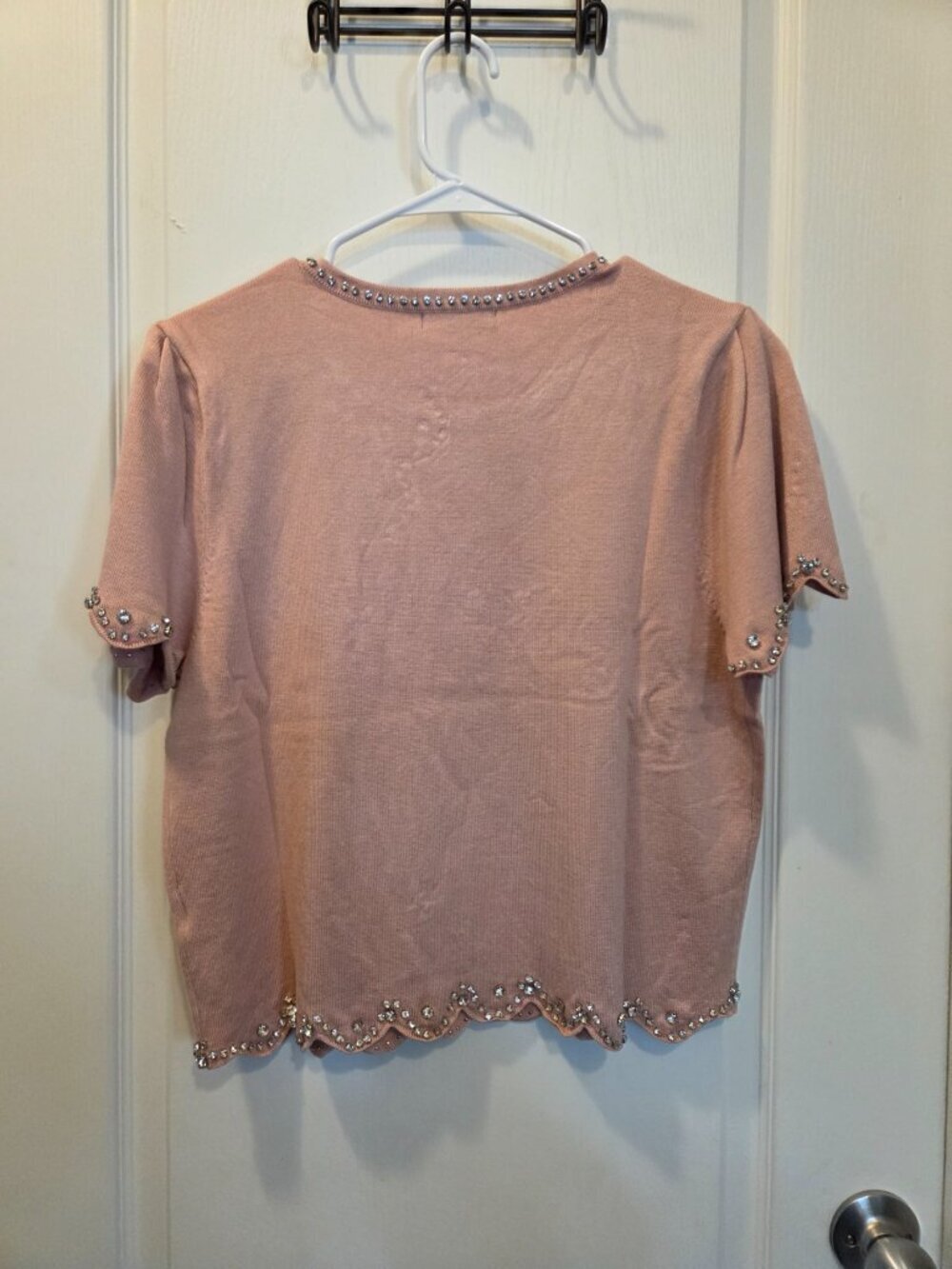 Adrianna Papell NWT Misty Rose Rhinestone Scalloped Cropped Sweater Large - Picture 5 of 10